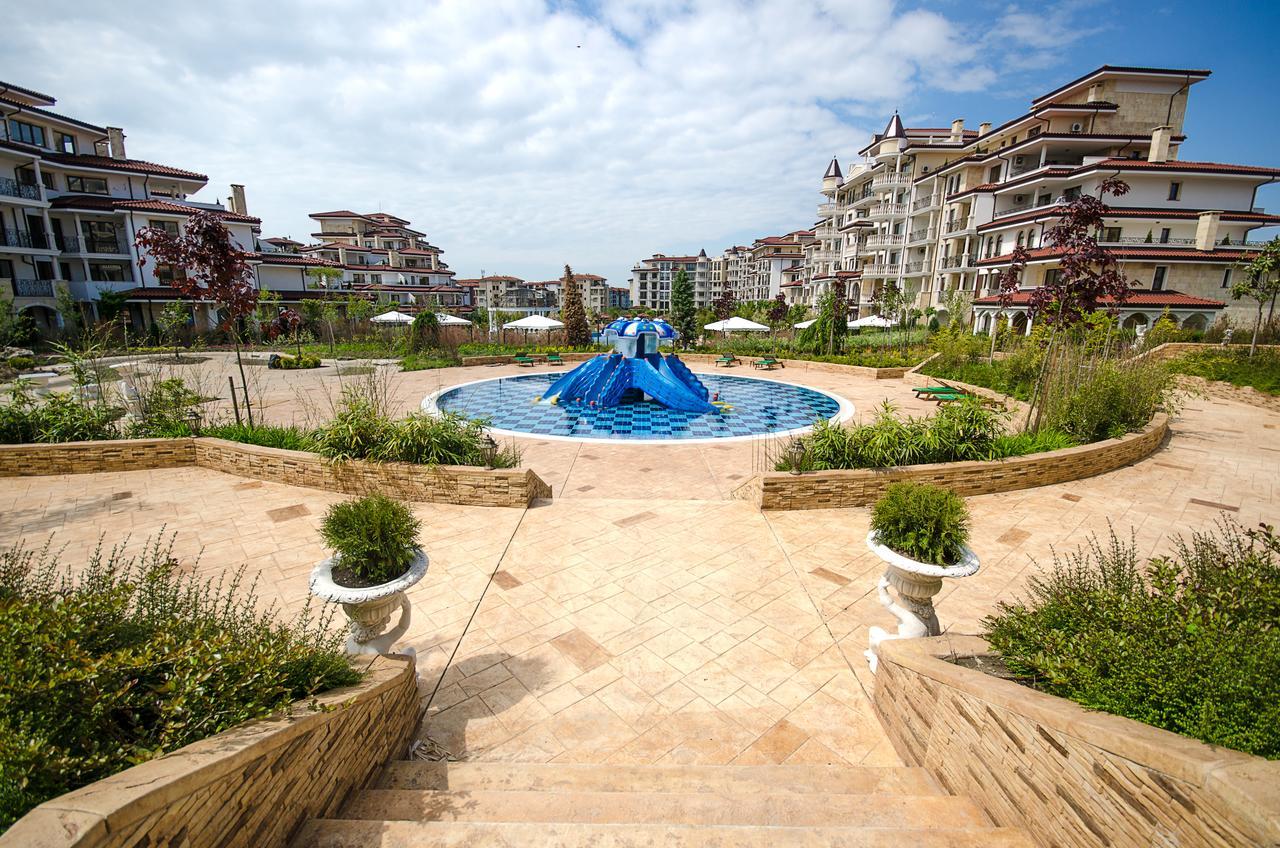 Apartments In Complex Poseidon Nesebar Bagian luar foto