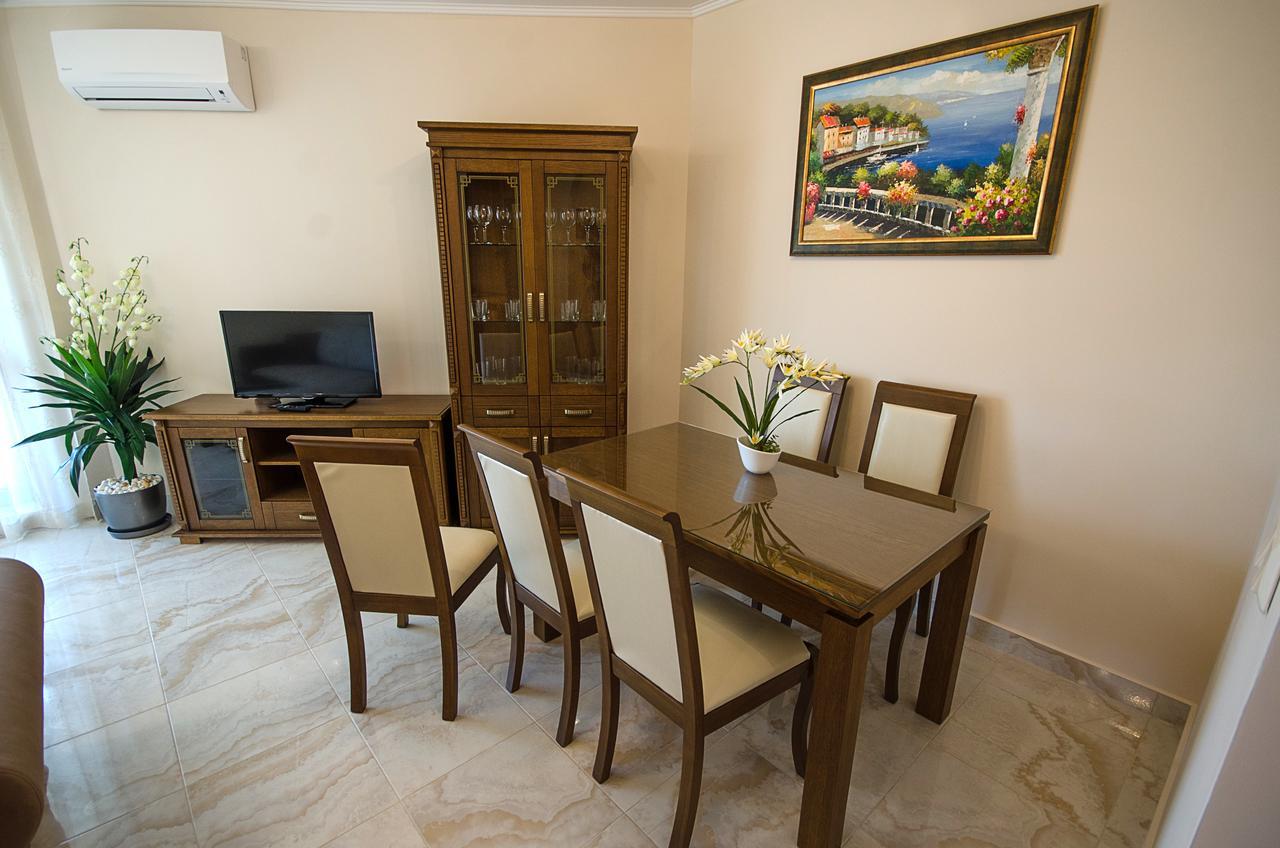 Apartments In Complex Poseidon Nesebar Bagian luar foto